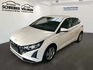 Hyundai i20 Select 100PS 6-MT Navi/Kamera/Freisprech.