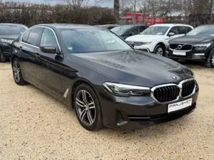 BMW 520 d Lim Driving Assistant Leder Ambientenbeleuc