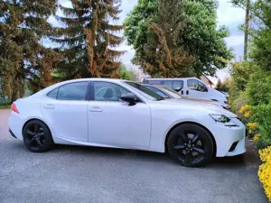 Lexus IS 200 t Executive Line mit Sportpaket