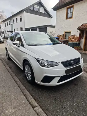SEAT Ibiza Seat Ibiza 1.0 TSI Style | TÜV NEU (06/27) | Zahnriemen, Reifen  Bremsen NEU!