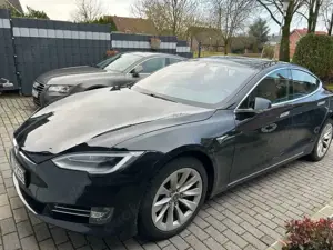 Tesla Model S Model S 75D Allradantrieb