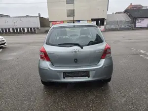 Toyota Yaris Cool TÜVAU Bis 12.2027