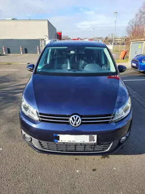 Volkswagen Touran Life BMT 7 Sitzer