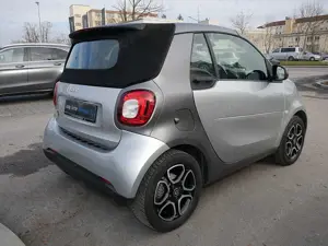smart forTwo EQ fortwo cabrio PRIME+NAVI+PDC+SHZ+22kW+ Bild 4