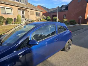Opel Corsa 1.2 16V Bild 2