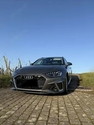 Audi A4 Avant S-Line 3.0 TDI quattro Voll