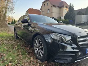 Mercedes-Benz E 350 E 350 e (213.050)