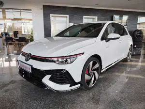 Volkswagen Golf VIII GTI CLUBSPORT 2.0 TSI DSG *SOFORT!*