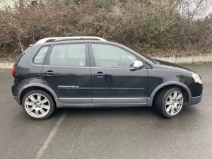 Volkswagen Polo Cross 1.4 neue Reifen, leider ohne Tüv