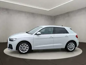 Audi A1 Advanced 30 TFSI Schaltgetriebe Bild 3