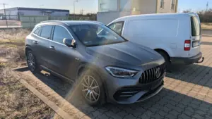 Mercedes-Benz GLA 35 AMG 4Matic Speedshift DCT 8G