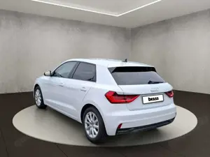 Audi A1 Advanced 30 TFSI Schaltgetriebe Bild 4