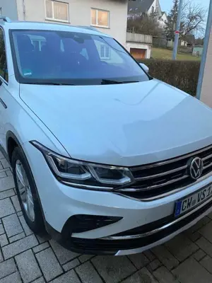 Volkswagen Tiguan Tiguan Diesel 2.0 TDI SCR 4MOTION DSG Elegance