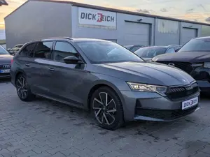 Skoda Octavia 1.5 DSG Sportline PANO*MATRIX*AHK*5J.GAR