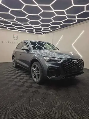 Audi Q5 55TFSIe 367PS Sline BO Pano Virtual ACC LED