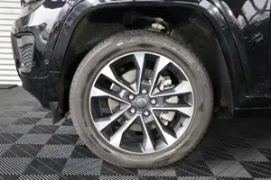 Jeep Grand Cherokee Overland 3.6L/ACC/PANO/6-SITZER Bild 3