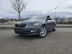 Skoda Octavia 1.5 TSI  150PS Glasdach