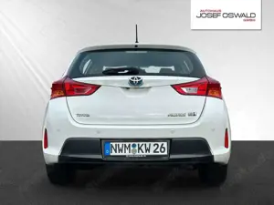 Toyota Auris Hybrid Start Edition Bild 5
