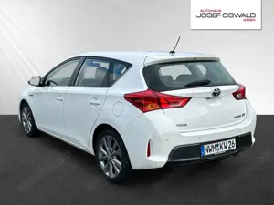 Toyota Auris Hybrid Start Edition Bild 4