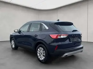 Ford Kuga 2.5 Duratec PHEV TITANIUM Bild 3