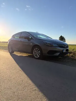 Opel Astra 1.2 Turbo Elegance