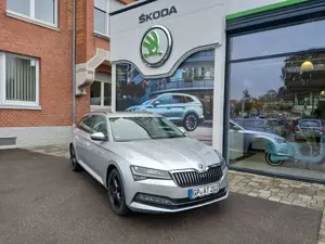 Skoda Superb Combi Style 2.0 TDI DSG NAVI, LED, AHK