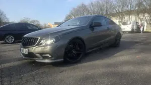 Mercedes-Benz E 250 CGI Coupe BlueEFFICIENCY Automatik Avantgarde