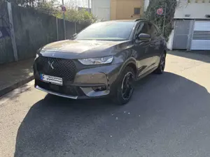 DS Automobiles DS 7 Crossback Performance Line