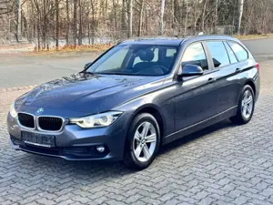 BMW 320 Touring Adv. Panorama-Dach LED Klima Navi