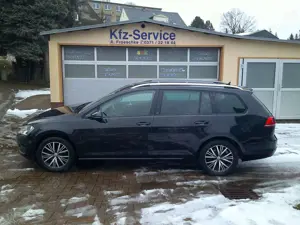 Volkswagen Golf Variant Allstar BMT   TÜV Neu