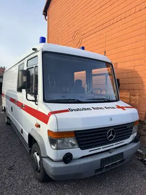 Mercedes-Benz Vario 512 D 667.363