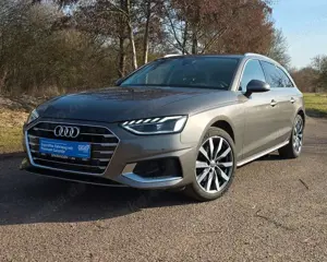 Audi A4 Avant 40 TFSI advanced LED NAVI ALU 8x Autom.