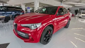Alfa Romeo Stelvio V6 2.9 Bi-Turbo AT8-Q4 Quadrifoglio
