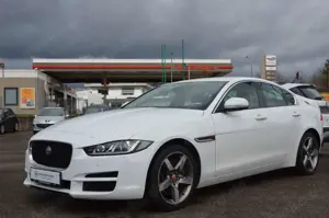 Jaguar XE 20t 200PS Prestige Automatik  TÜV NEU
