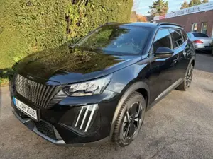 Peugeot 2008 Hybrid 136 e-DSC Allure Bild 1