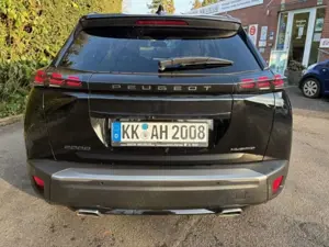Peugeot 2008 Hybrid 136 e-DSC Allure Bild 5