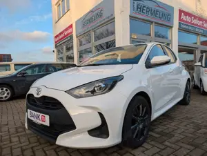 Toyota Yaris 1.0-l-VVT-i Comfort Kamera|ACC|1.Hd.