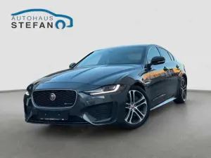 Jaguar XE D180 R-Dynamic SE Lim 360°|HuD|Leder|TWA|Memo