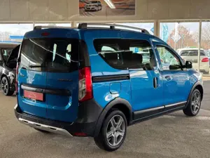 Dacia Dokker 1.3 TCe Stepway Plus 1Hand *SHZ*NAV*PDC* Bild 4