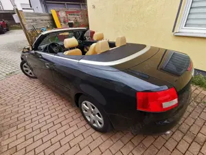 Audi A4 Cabriolet 1.8 T Bild 2
