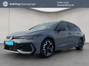 Volkswagen Golf VIII Variant R-Line 1,5 l eTSI DSG PANO RFK H