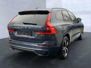 Volvo XC60 XC 60 Plus Dark 2WD Bluetooth Navi LED Klima Bild 4