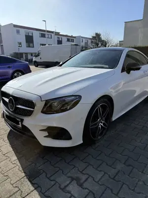 Mercedes-Benz E 400 E400|Traumhafter Sound|viele Extras|wenig km