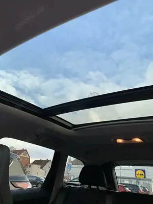 Volvo XC60 Momentum 2WD Bild 3