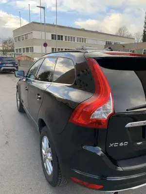 Volvo XC60 Momentum 2WD Bild 4