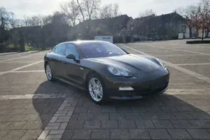 Porsche Panamera S Hybrid Bild 2