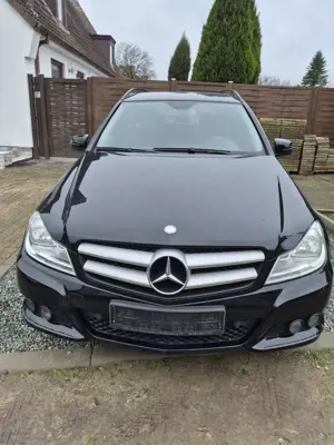 Mercedes-Benz C 200 C 200 T CDI DPF (BlueEFFICIENCY)