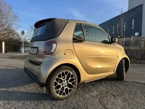 smart forTwo cabrio EQ passion