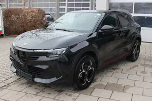 Alfa Romeo Junior Ibrida 1.2 VGT  Speciale Sport-Paket