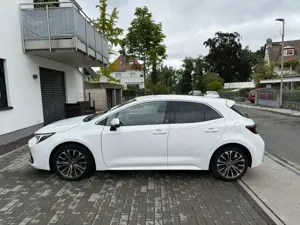 Toyota Corolla 1.8 Hybrid Touring Sports Team Deutschland